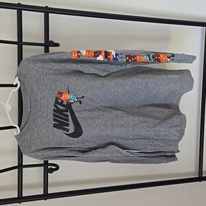 Nike long sleeve tee